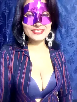 Snapshot of Stripy_Doll chatting on December 2024 10:02:02 AM Stripy Doll online show from December 2024 10:02:02 AM