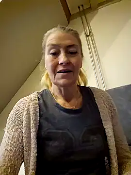 lisalustjouw online show from January 2025 09:02:02 AM