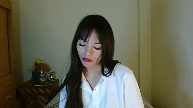 Snapshot of britny_clouds chatting on November 2025 08:31:01 PM britny clouds online show from November 2025 08:31:01 PM