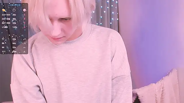 Snapshot of edward_holy chatting on December 2024 04:01:02 AM edward holy online show from December 2024 04:01:02 AM