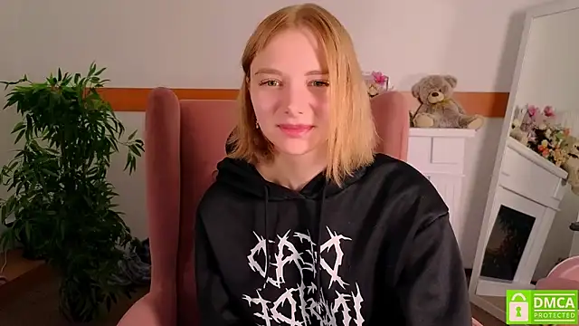 MirraBellanta online show from November 2025 11:07:02 PM