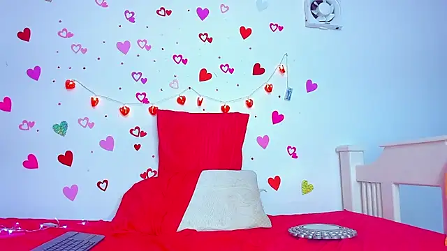 Snapshot of Tasty_Alan chatting on February 2025 08:00:01 PM Tasty Alan online show from February 2025 08:00:01 PM