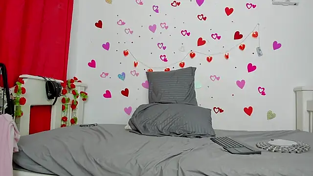 Snapshot of Tasty_Alan chatting on February 2025 04:18:02 AM Tasty Alan online show from February 2025 04:18:02 AM