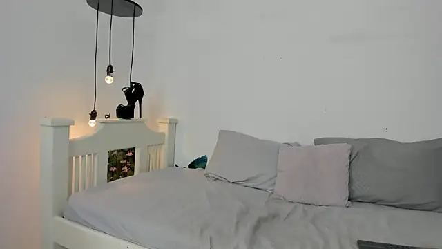 Snapshot of Tasty_Alan chatting on October 2025 08:37:02 PM Tasty Alan online show from October 2025 08:37:02 PM