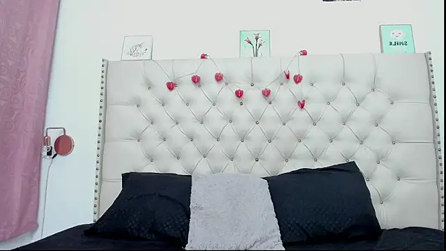 Snapshot of Tasty_Alan chatting on November 2025 10:54:01 AM Tasty Alan online show from November 2025 10:54:01 AM