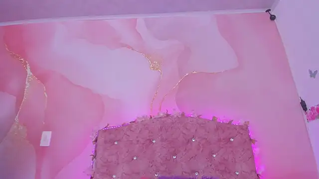 Bella  sweet online show from December 2024 06:49:01 PM