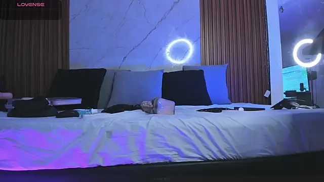 Snapshot of amber__blair chatting on December 2024 08:26:02 PM amber  blair online show from December 2024 08:26:02 PM