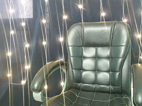 Yashi online show from October 2025 10:49:02 AM