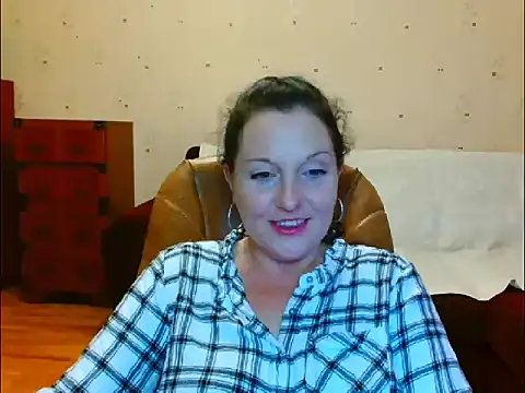 Snapshot of Alice3694 chatting on January 2025 04:39:01 PM Alice3694 online show from January 2025 04:39:01 PM