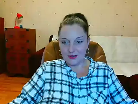 Snapshot of Alice3694 chatting on February 2025 05:58:01 AM Alice3694 online show from February 2025 05:58:01 AM