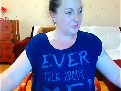 Snapshot of Alice3694 chatting on March 2025 02:33:02 PM Alice3694 online show from March 2025 02:33:02 PM