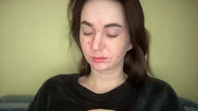 Snapshot of EvilDemon94 chatting on February 2025 06:27:02 AM EvilDemon94 online show from February 2025 06:27:02 AM