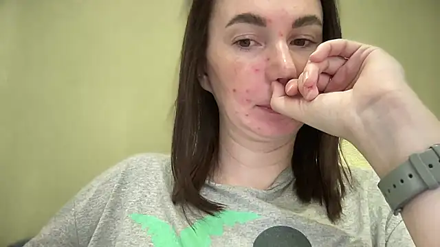 Snapshot of EvilDemon94 chatting on February 2025 01:21:01 PM EvilDemon94 online show from February 2025 01:21:01 PM