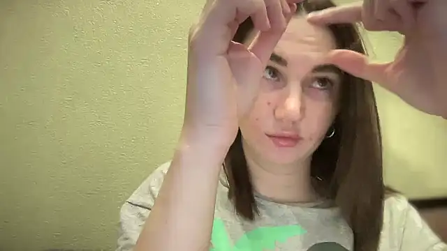 Snapshot of EvilDemon94 chatting on February 2025 02:00:02 PM EvilDemon94 online show from February 2025 02:00:02 PM