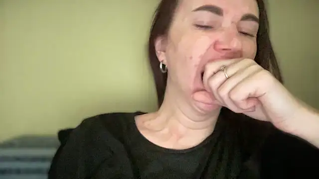 Snapshot of EvilDemon94 chatting on March 2025 06:35:02 AM EvilDemon94 online show from March 2025 06:35:02 AM