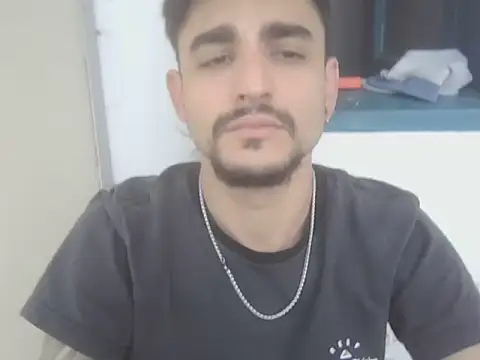 Bezzzzzerr online show from July 2026 01:08:02 PM