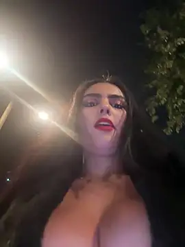 Snapshot of Maddy_Rouse_ chatting on December 2024 12:55:02 AM Maddy Rouse  online show from December 2024 12:55:02 AM