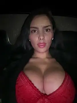 Snapshot of Maddy_Rouse_ chatting on January 2025 04:26:01 AM Maddy Rouse  online show from January 2025 04:26:01 AM