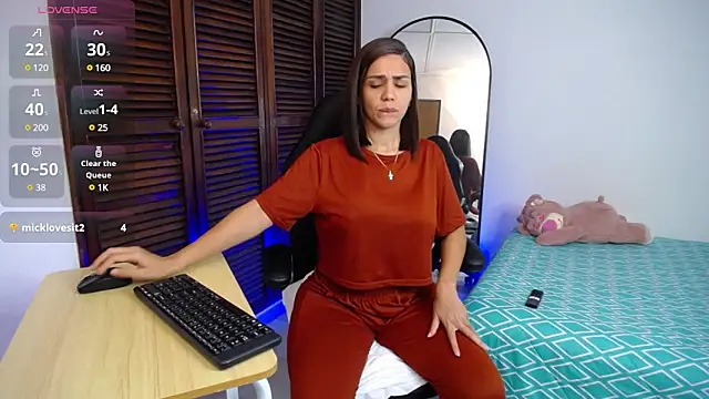 Snapshot of karoll_marquez chatting on February 2025 10:34:01 PM karoll marquez online show from February 2025 10:34:01 PM