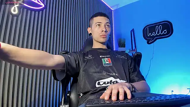 Snapshot of Jefer_rick_ chatting on November 2025 12:14:02 PM Jefer rick online show from November 2025 12:14:02 PM