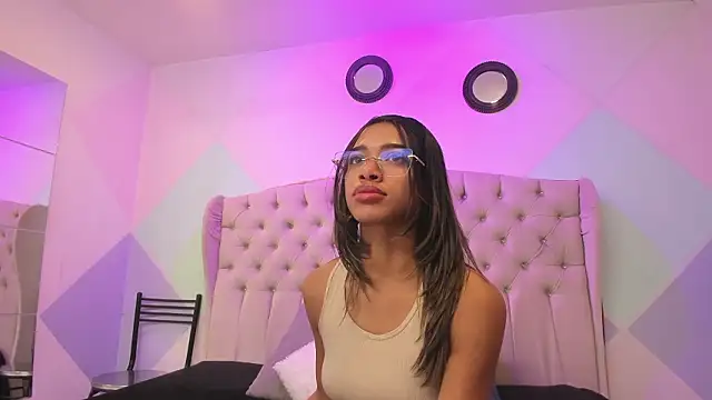 BritneyCollins online show from February 2026 11:58:01 AM