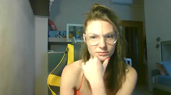 Feli blue online show from December 2024 09:06:01 AM