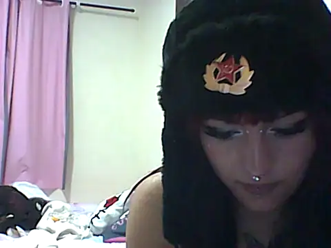 belletotosa online show from November 2025 07:35:01 PM