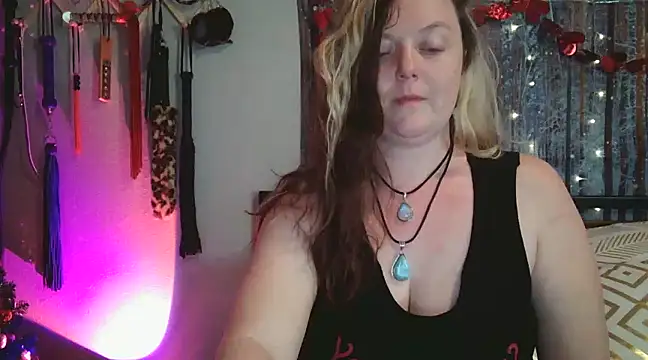 Lyrann89 online show from January 2025 02:47:02 AM