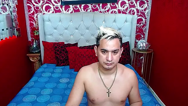 Snapshot of BOYSPEIN chatting on February 2025 10:29:01 AM BOYSPEIN online show from February 2025 10:29:01 AM