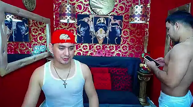 Snapshot of BOYSPEIN chatting on February 2025 12:15:02 AM BOYSPEIN online show from February 2025 12:15:02 AM