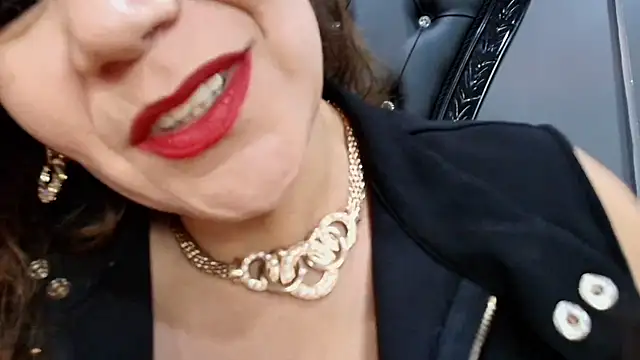 MelaniaKnauss online show from March 2025 08:32:01 PM