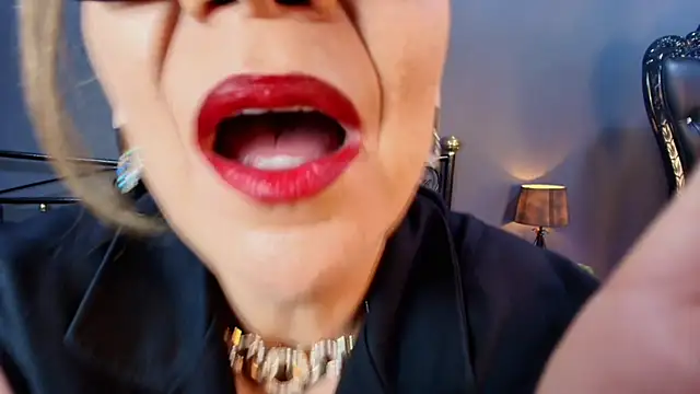 MelaniaKnauss online show from September 2025 08:42:02 PM