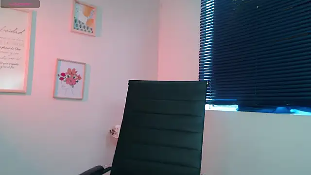 lucy diiaz online show from January 2025 10:08:02 PM