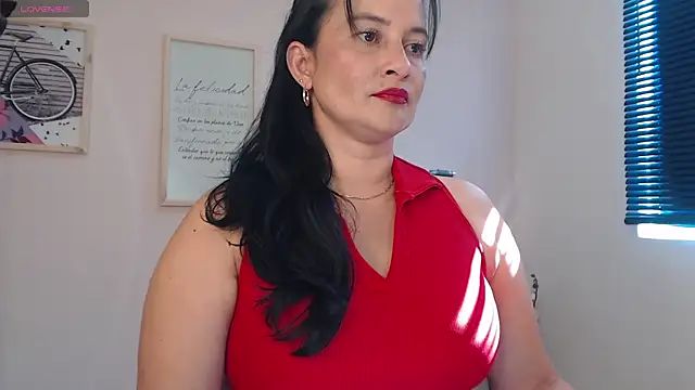 lucy diiaz online show from January 2025 07:42:01 PM