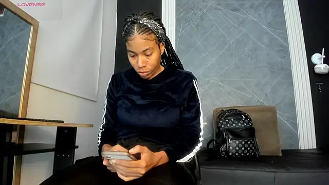 YummyDuooo online show from January 2026 11:02:02 AM