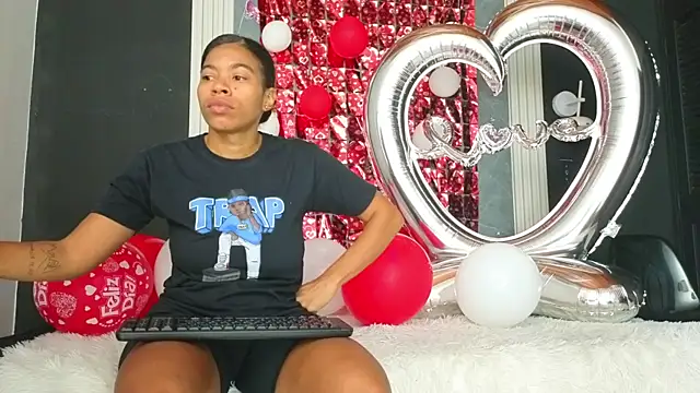 YummyDuooo online show from February 2026 01:06:01 PM