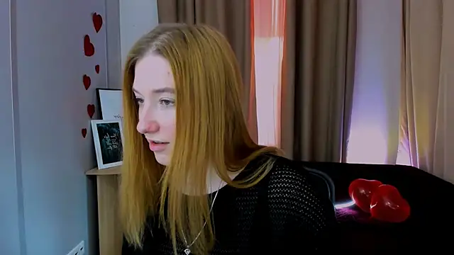 daisy candy online show from February 2025 01:41:01 PM