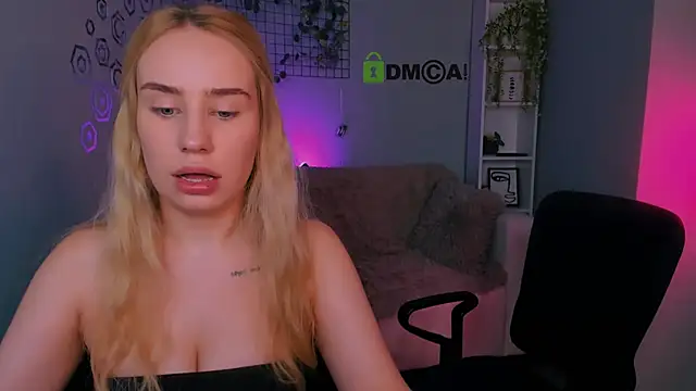 daisy candy online show from October 2025 07:23:02 PM