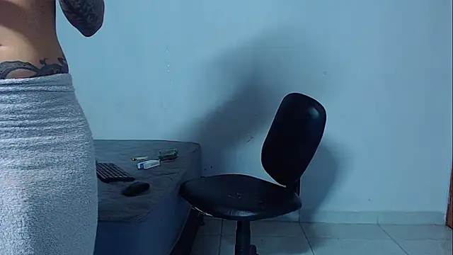 mikecoper 23 online show from December 2025 02:42:02 AM