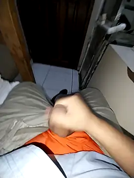 Whiper2024 online show from February 2026 06:26:01 PM