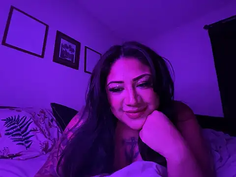 Snapshot of Phoenixcalixo chatting on July 2026 06:53:02 AM Phoenixcalixo online show from July 2026 06:53:02 AM