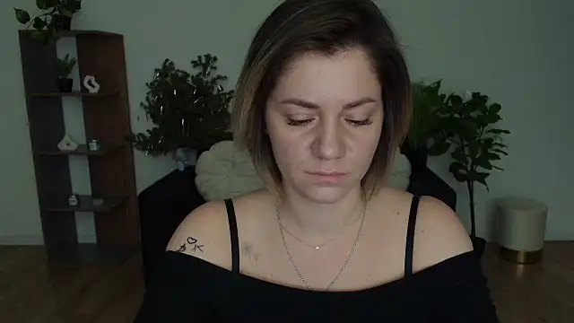 MariaSttone online show from January 2025 08:34:01 AM