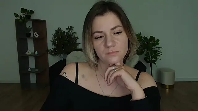 MariaSttone online show from February 2025 04:29:01 PM