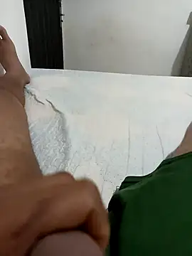 Snapshot of bengala223 chatting on December 2024 11:51:01 PM bengala223 online show from December 2024 11:51:01 PM