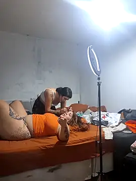 Naturalmenteyoo online show from March 2026 01:11:01 AM