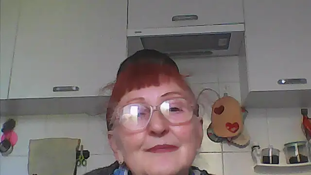 Snapshot of TanyaSweet634 chatting on April 2026 05:27:02 AM TanyaSweet634 online show from April 2026 05:27:02 AM