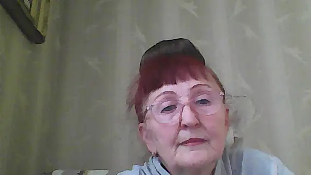 Snapshot of TanyaSweet634 chatting on May 2026 05:45:02 AM TanyaSweet634 online show from May 2026 05:45:02 AM