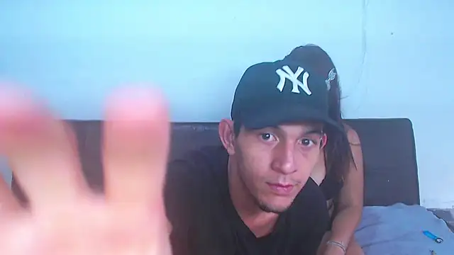 Snapshot of meridandwither chatting on December 2024 08:05:01 PM meridandwither online show from December 2024 08:05:01 PM