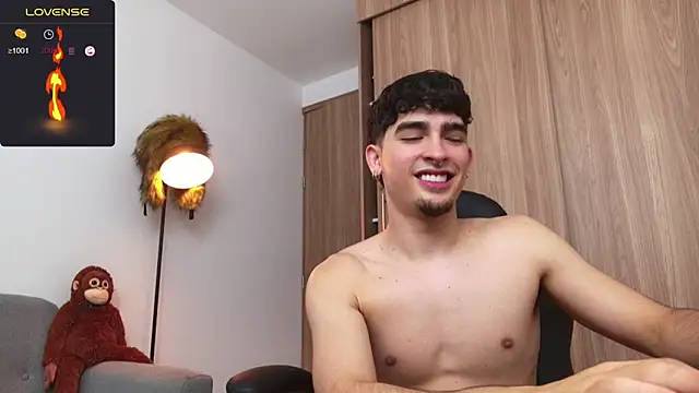 Snapshot of zenn_rush1 chatting on January 2025 03:36:02 PM zenn rush1 online show from January 2025 03:36:02 PM