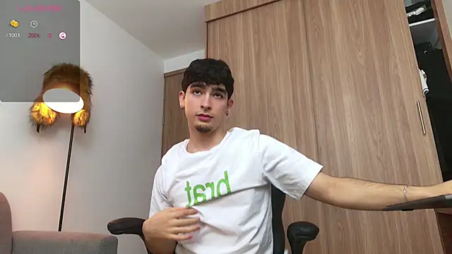 Snapshot of zenn_rush1 chatting on January 2025 01:10:01 PM zenn rush1 online show from January 2025 01:10:01 PM